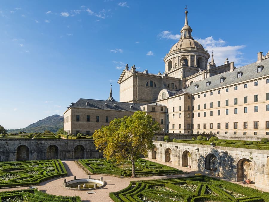 Z Madrytu: Półdniowa wycieczka do El Escorial i Doliny Poległych