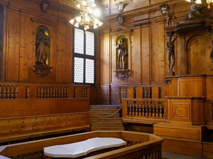 Archiginnasio of Bologna: Fast Track Ticket + Guided Tour + Wine Tasting