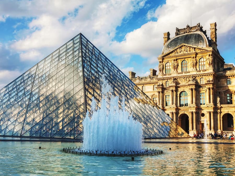 Paris Self Guided Audio Tour