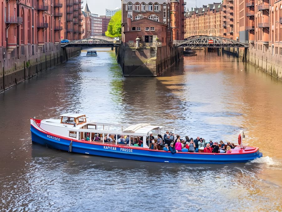 2-Hour Hamburg Harbour Cruise