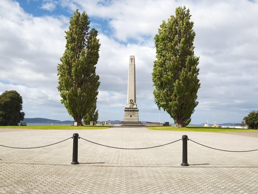 Red Decker: Hobart Hop-on Hop-off Bus Tour