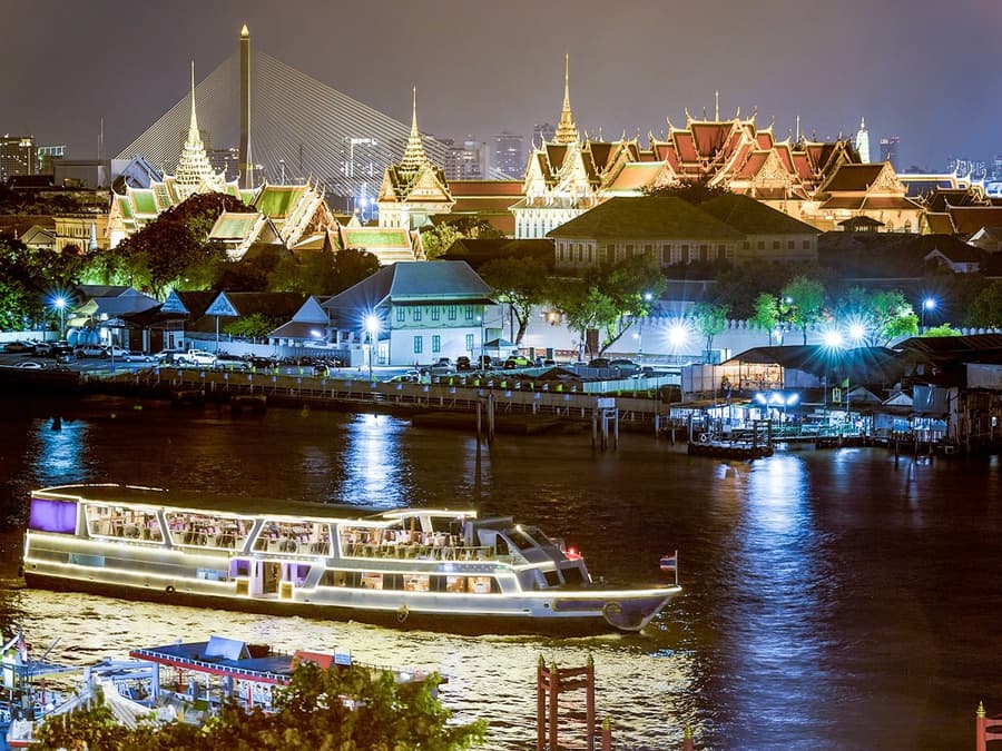 Alangka Cruise with International Buffet Dinner