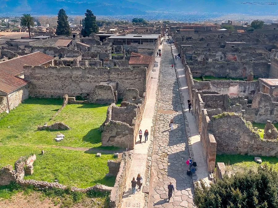 De Nápoles: Tour Guiado por Pompeia com Visita Opcional a Herculano ou Vesúvio