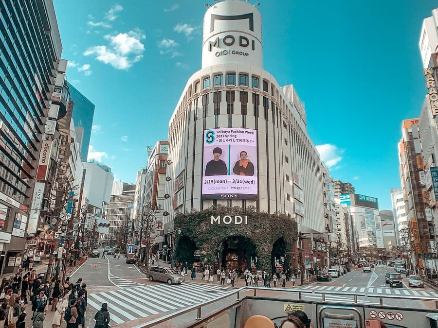 Sky Hop Bus: Tour in Bus Hop-On Hop-Off di Tokyo