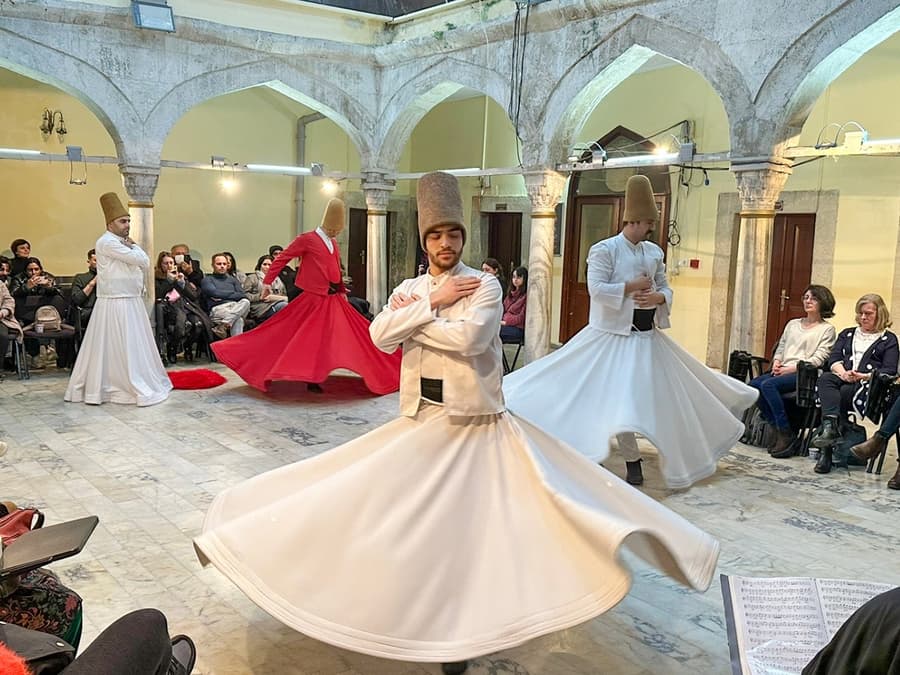 Entrades per a l'Espectacle de Dervitxes Giradors i el Sema Mevleví a Istanbul