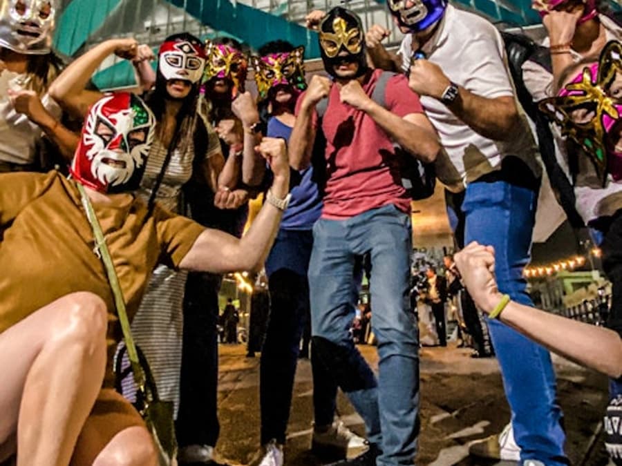 Mexico City: Guided Walking Tour & Tequila Tasting + Lucha Libre Show