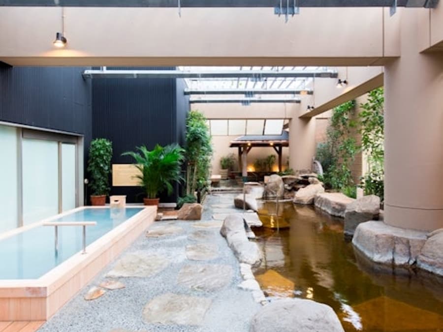 Spa LaQua Admission & Tokyo Subway Ticket (24-hour)