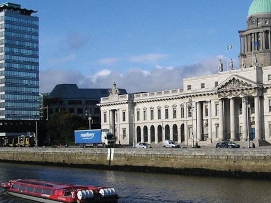Wisata Kota: Pelayaran Sungai Dublin