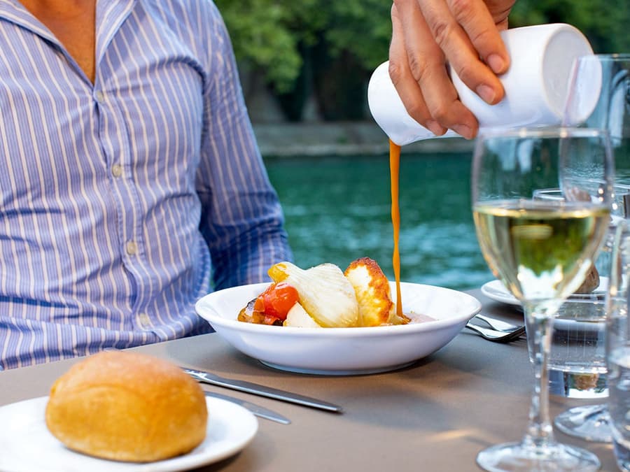 Bateaux Parisiens Seine River Lunch Cruise with French Menu
