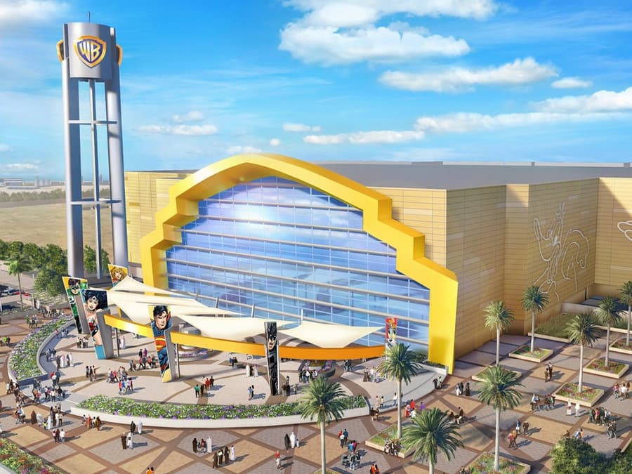 From Dubai: Abu Dhabi Full-Day City Tour with Ferrari World