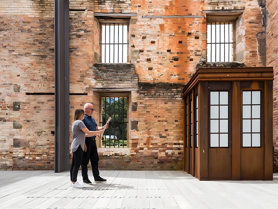 From Hobart: Port Arthur & Tasman Park Guided Tour with Harbor Cruise