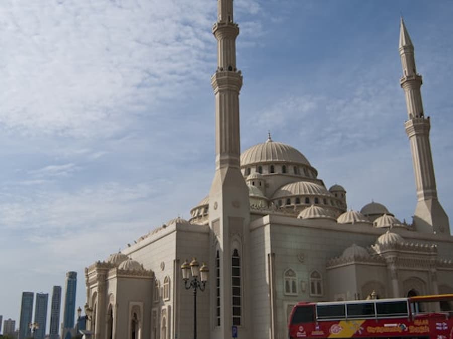 Hop-on Hop-off Bus Sharjah