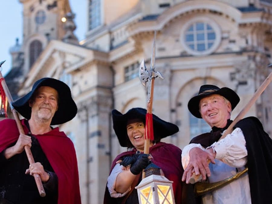 Dresden by Lantern Light: Walking Tour with Mysterious Night Watchman