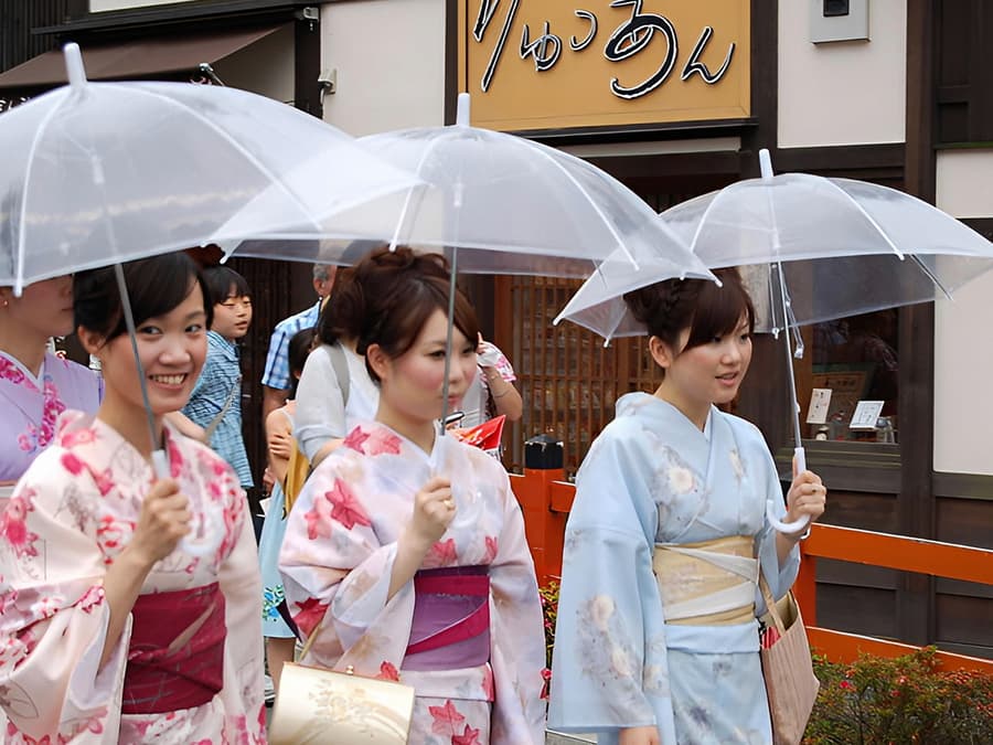 Tóquio: Aluguel de Kimono por um dia inteiro em Asakusa