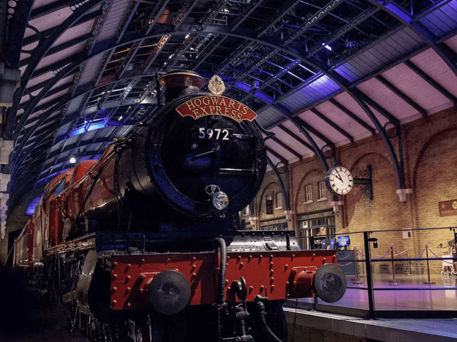 From London: Harry Potter™ Warner Bros. Studio Small-Group Guided Tour with Train Transfers from Euston Station