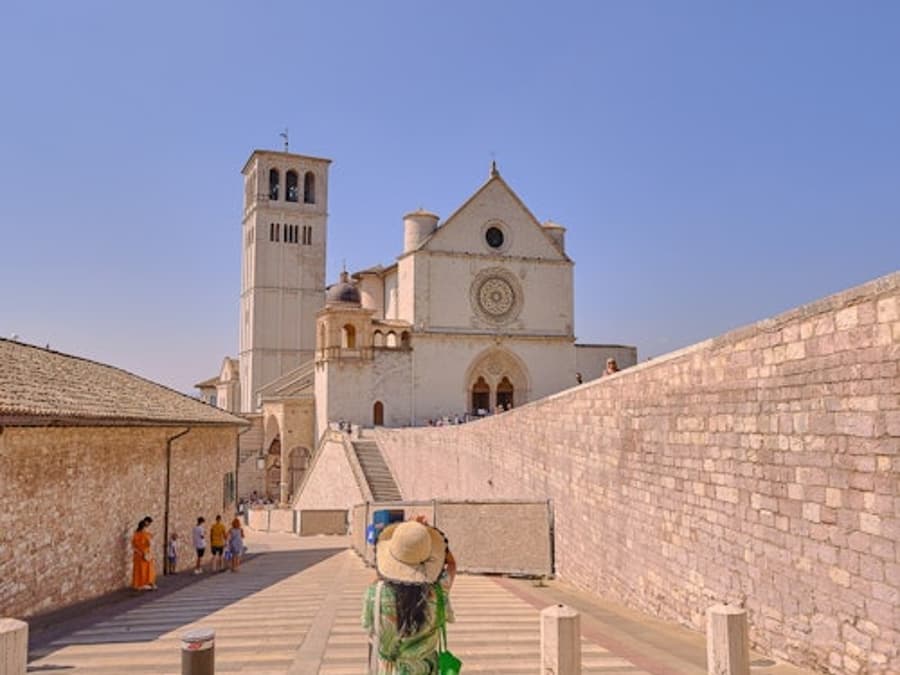 Assisi & Perugia: Small-Group Tour from Florence