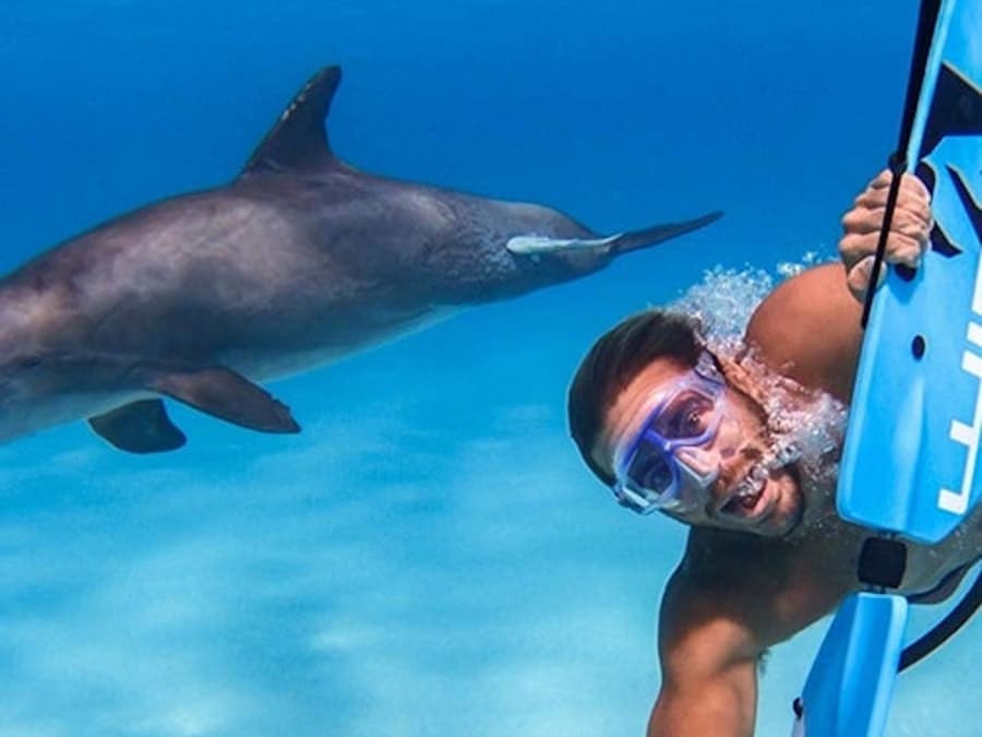 Hurghada: Guided Subwing & Water Ski Adventure + Private Transfer