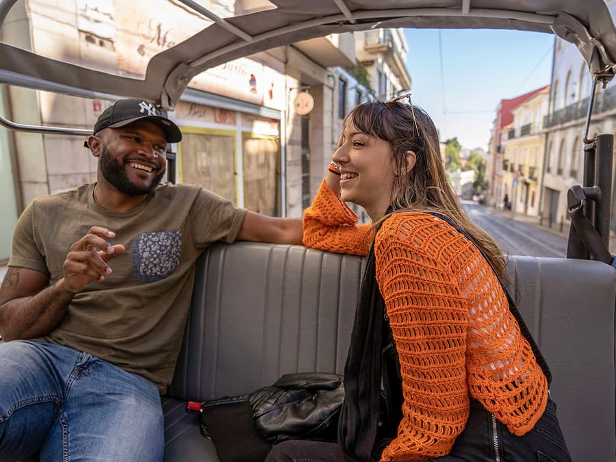 Tour privat en tuk-tuk a Lisboa: Segueix la ruta del Tramvia 28