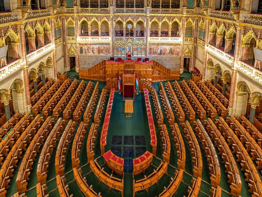 Hungarian Parliament Audio Guided Tour