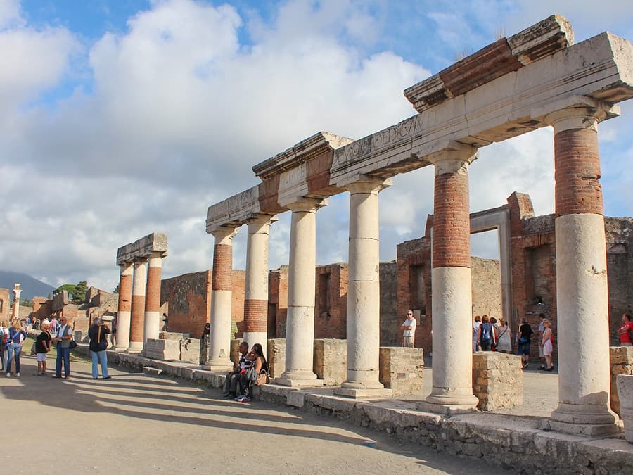 From Rome: Pompeii Entry Tickets & Sorrento Day Trip