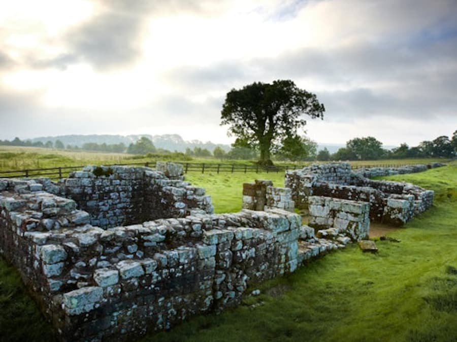 Birdoswald Roman Fort – Pader ni Hadrian