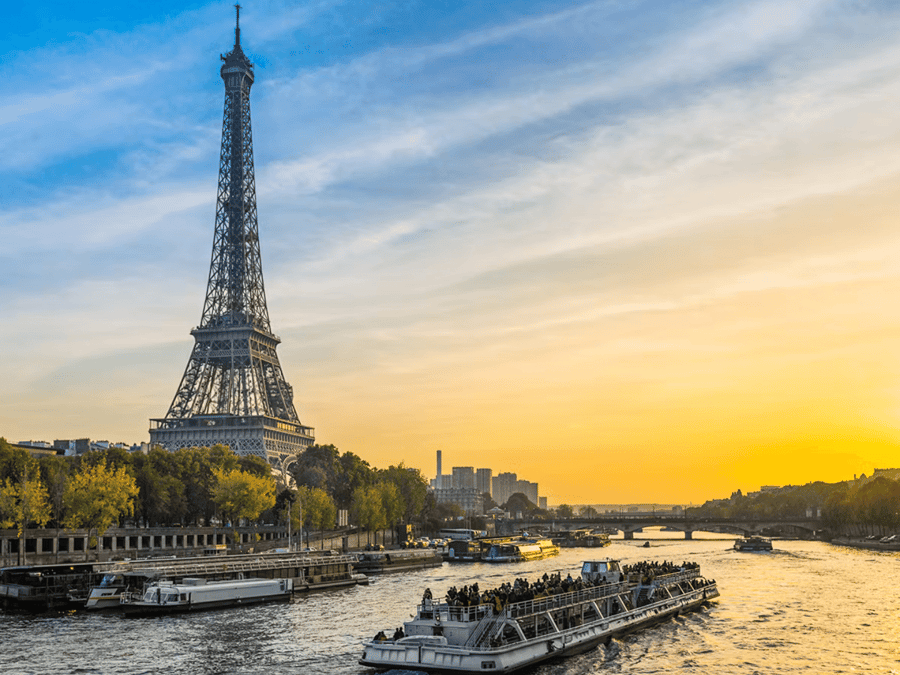 1-Hour Paris Illuminated Evening Sightseeing Cruise