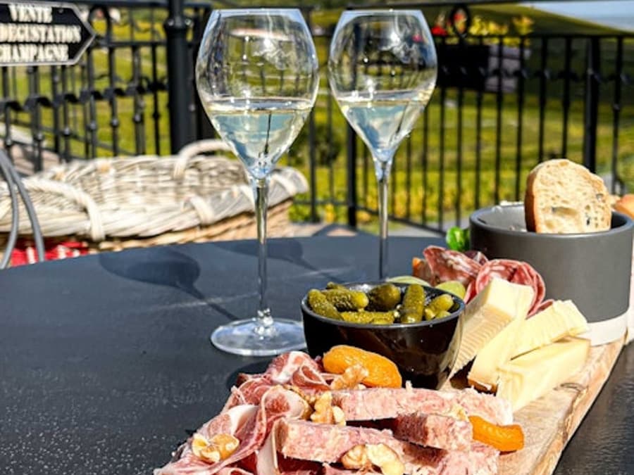 Reims: Tast de Champagne amb Dinar en una Excursió d'un Dia des de París