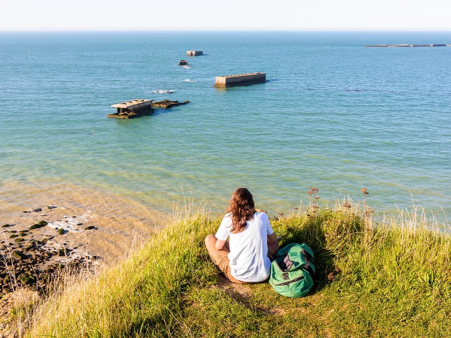 From Paris: WWII US D-Day Beaches Guided Tour with Optional Lunch