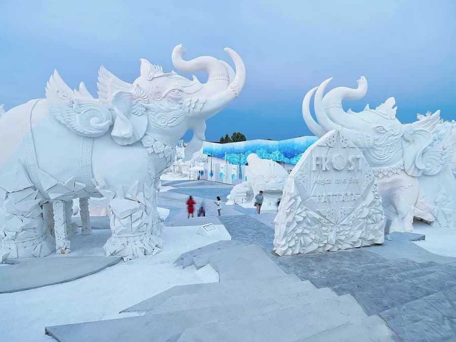 FROST Magical Ice of Siam Ticket with Free Soft Drink