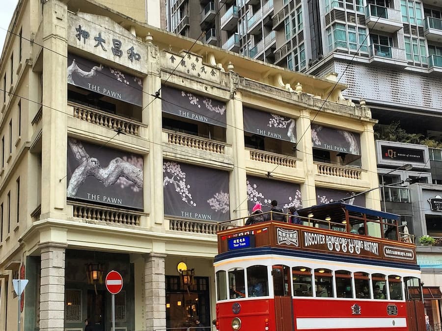 Hong Kong: TramOramic Sightseeing Tram Tour + Audio Guide