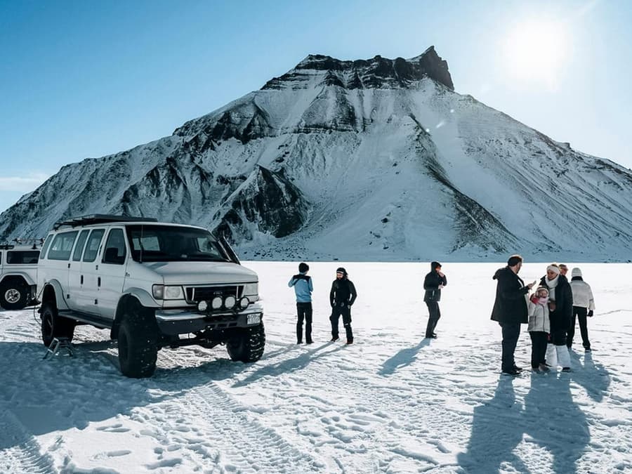 Reykjavik: Katla Ice Cave & Super Jeep Tour with Transfers