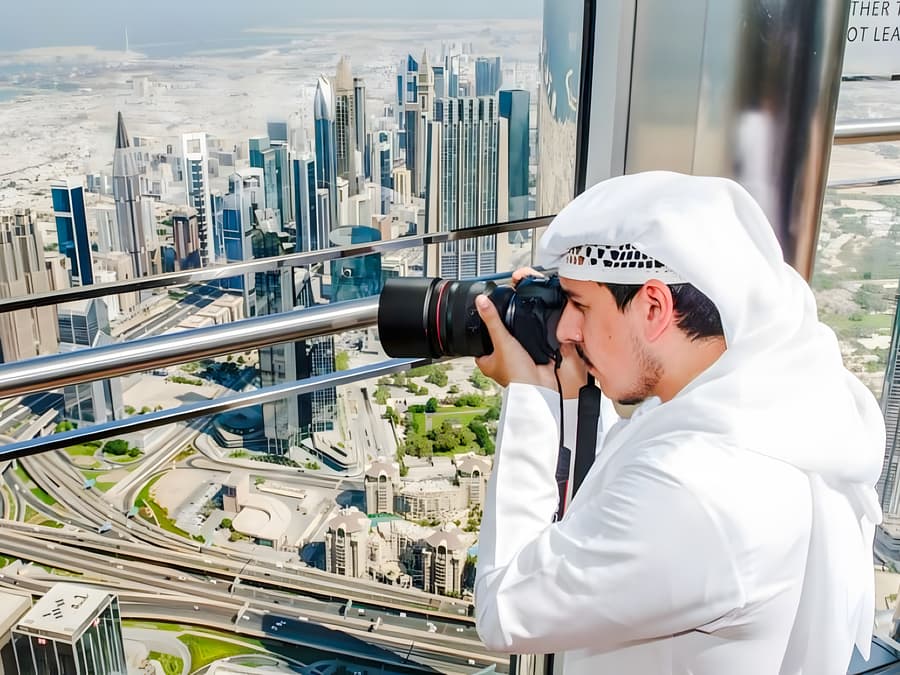 Tickets to Burj Khalifa At the Top: Level 124 & 125 with Meal at Rooftop at The Burj Club