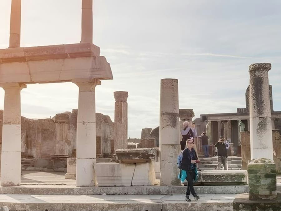Pompeii: Day Trip from Rome + Lunch