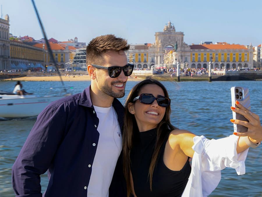 Lisbon: Tagus River Sightseeing Cruise