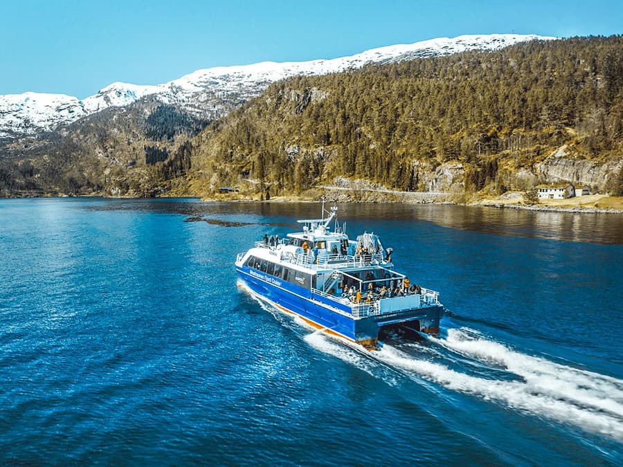 From Bergen: Mostraumen Fjord Cruise + Mt Fløyen Funicular & City Tour