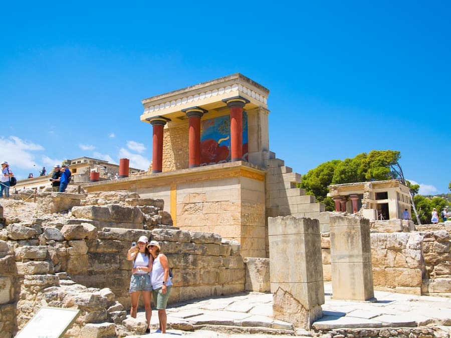 Knossos Palace Archaeological Site Tickets with Audio Guide