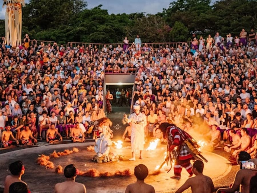 Uluwatu Temple and Kecak Dance Sunset Tour