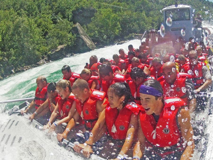 Lewiston, New York: Whirlpool Jet Boat Tour