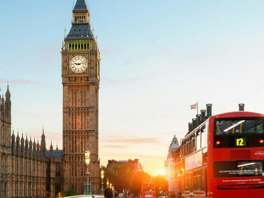 London Top 30 Landmarks: Guided Walking Tour