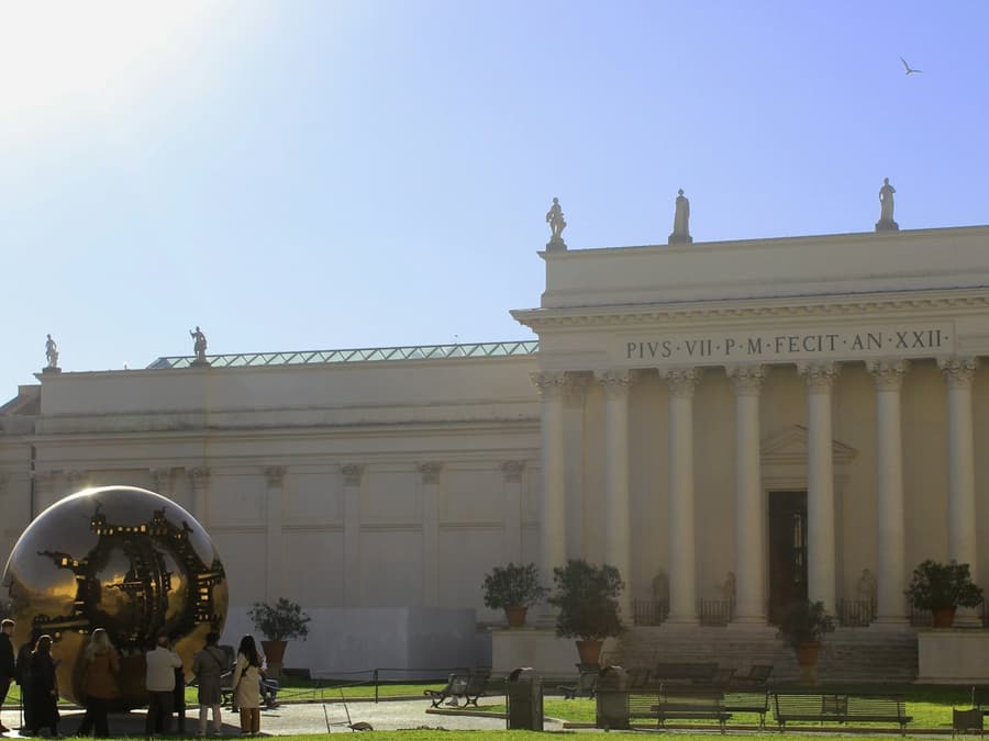 Vatican Museums: Fast Track Ticket