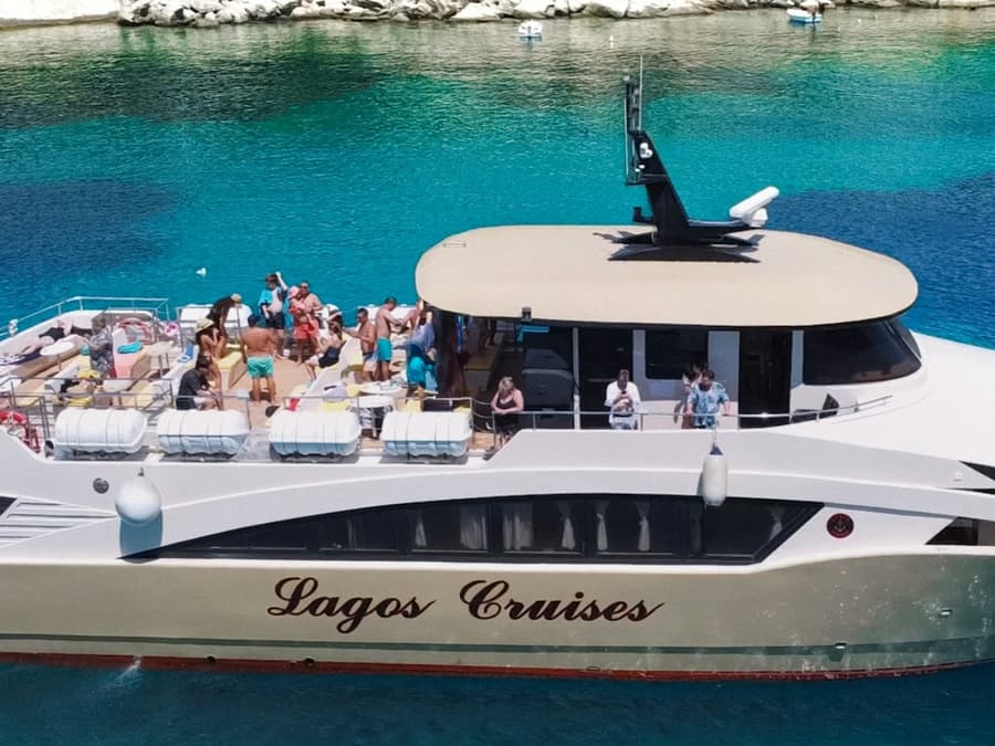 Thasos: Boat Cruise + 6 Swim Stops + Snack