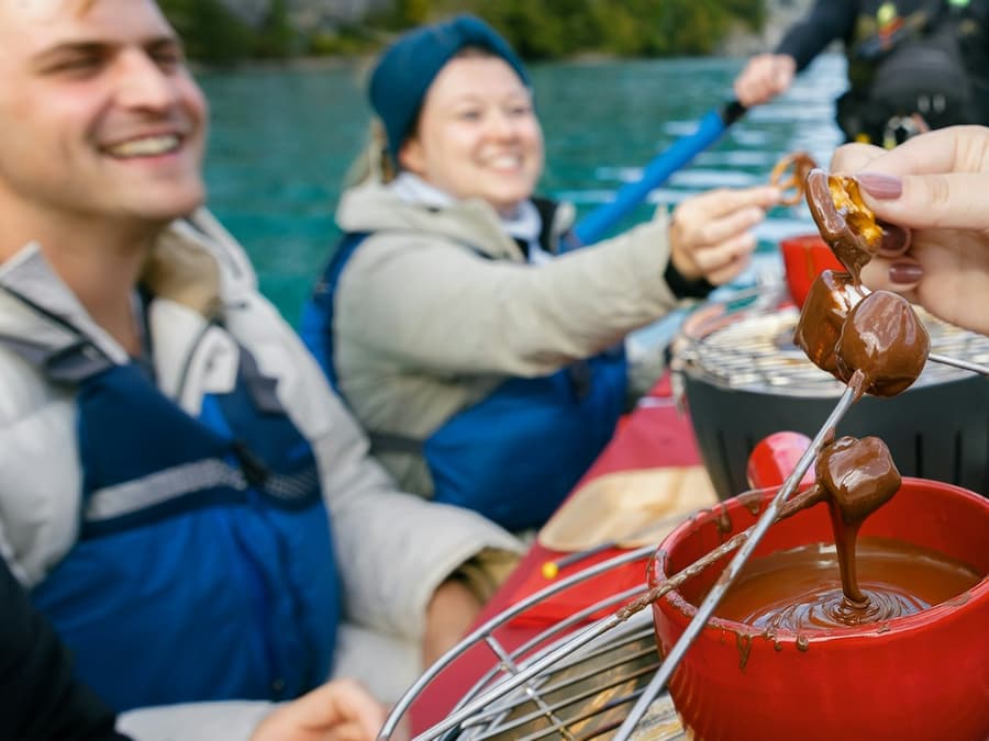 Interlaken: Chocolate Fondue Guided Float