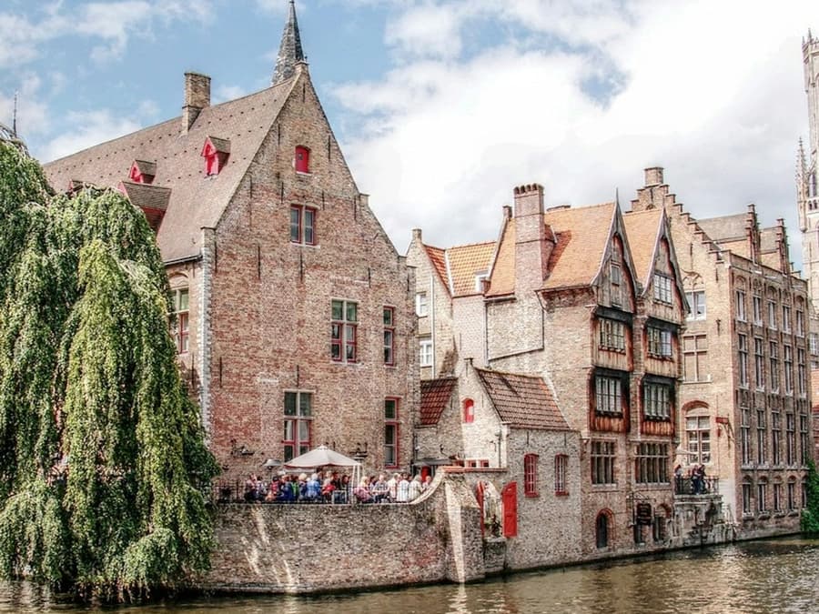 Bruges and Ghent: Guided Day Trip from Brussels