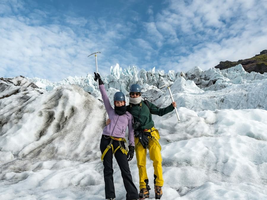 Vatnajökull Glacier: Guided Tour with Transport from Skaftafell