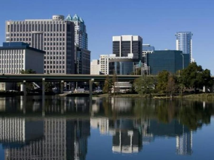 Orlando: Guided City Tour + Boat Cruise + Roundtrip Transfer