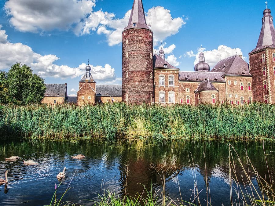 Hoensbroek Castle: Entry Ticket