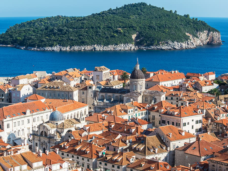 Seaside Journey: Private Transfer from Dubrovnik to Split