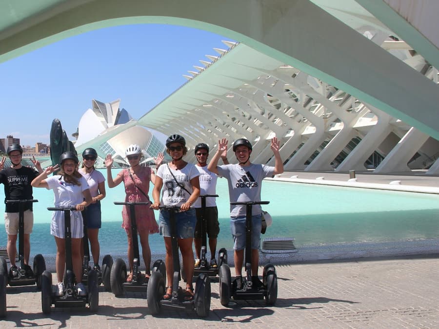 Valencia: Guided Segway Tour