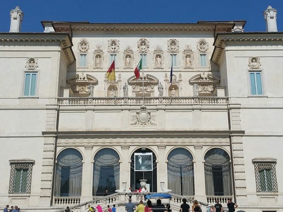 Borghese Gallery: Reserved Entrance