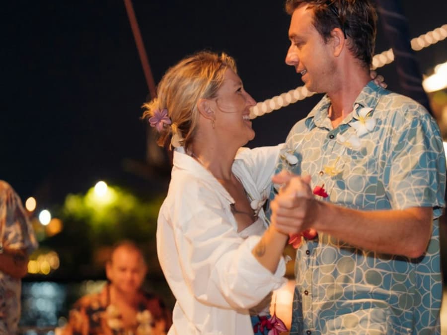 Bali: Dinner Cruise + 5-Course Meal + Live Music